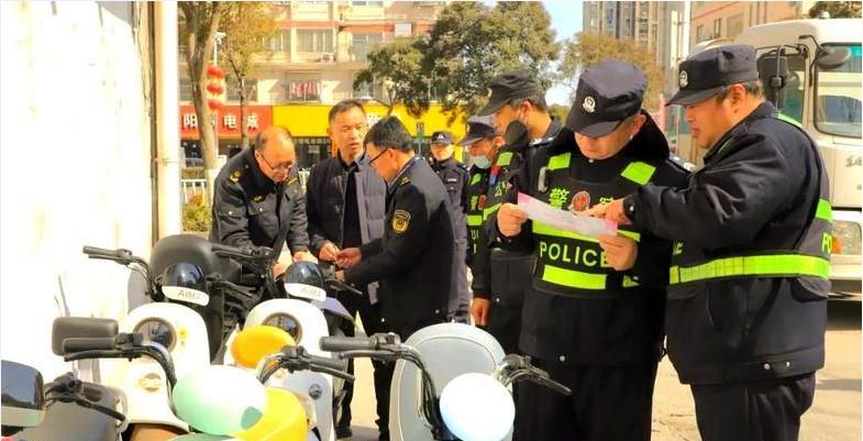 1月起,电动车、三轮、四轮车上路严查5大违法行为,车主注意 1月起,电动车、三轮、四轮车上路严查5大违法行为,车主注意