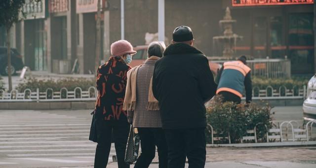新一轮冷空气锁定中东部!25-27日雨雪冻雨上线,局地降温超8℃ 新一轮冷空气锁定中东部!25-27日雨雪冻雨上线,局地降温超8℃