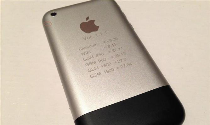 回顾iPhone1代——改变世界的开端(设计简洁) 回顾iPhone1代——改变世界的开端(设计简洁)