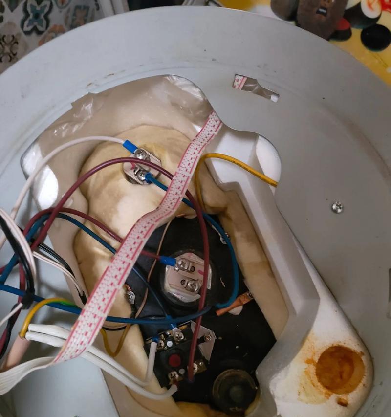 如何清理以惠而浦热水器内的水垢(简单有效的清理方法) 如何清理以惠而浦热水器内的水垢(简单有效的清理方法)
