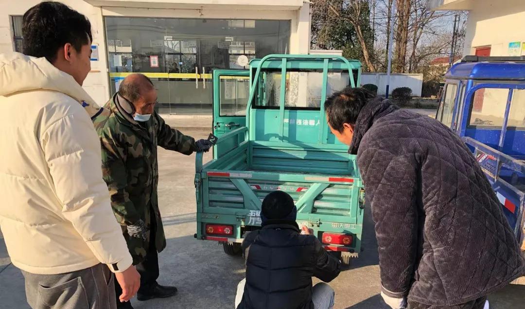 好消息:查扣电动车停了!电动车、三轮车、四轮车都有好消息! 好消息:查扣电动车停了!电动车、三轮车、四轮车都有好消息!