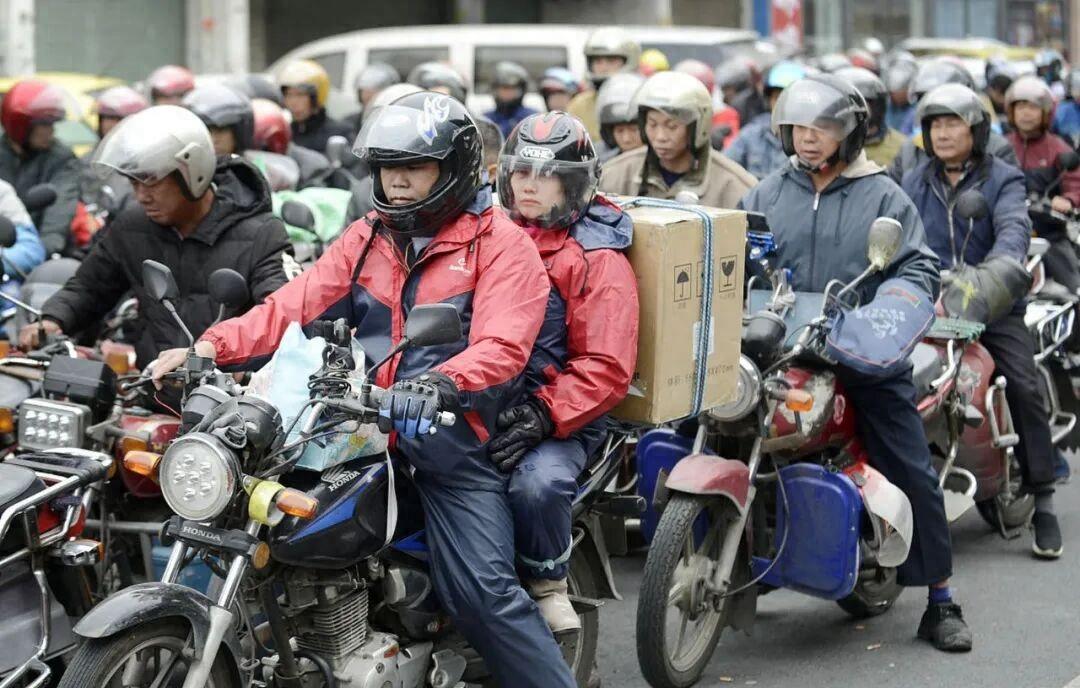 红头文件:事关摩托车!2029年1月1日起实施!解禁摩托车也快点 红头文件:事关摩托车!2029年1月1日起实施!解禁摩托车也快点