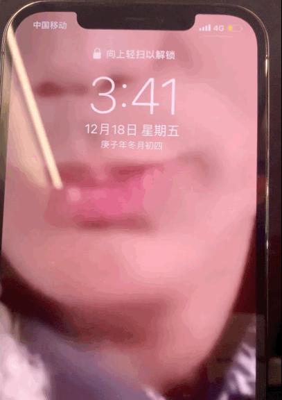 如何制作抖音直播背景动态图（教你简单实用的方法）